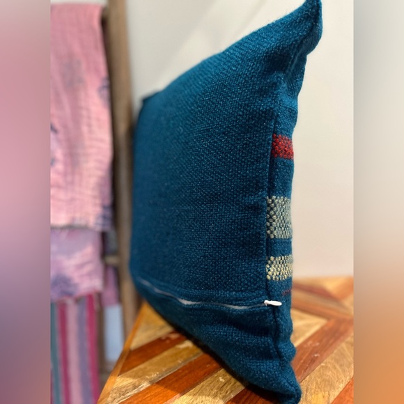 UMANG Handweaves Ranikhet Accent pilllow - Picture 10 of 10